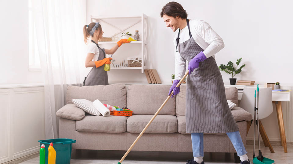shutterstock_1733406476 cleaning